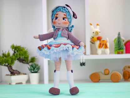 Crochet Doll with Vintage Dress, Crochet and Amigurumi Doll